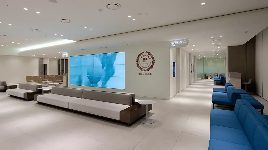 Seoul Shinsegae Eye Center — Foto dari situs klinik